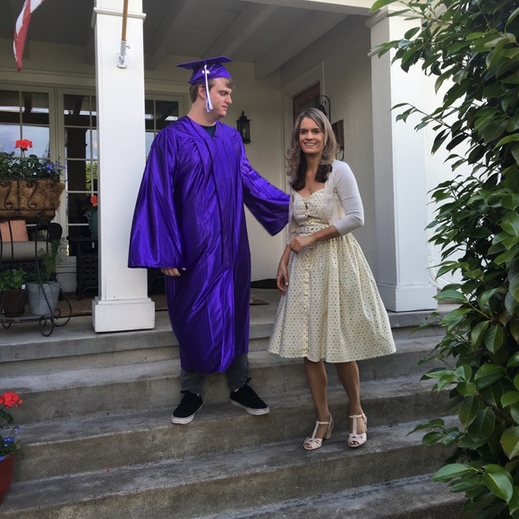 Meet your Posher, Kimberly - Picture 2 of 2